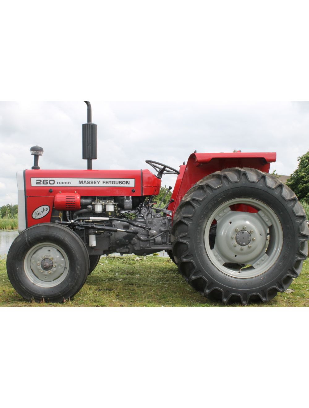 Massey-Ferguson 260 Turbo 2wd de Luxe Powersteering