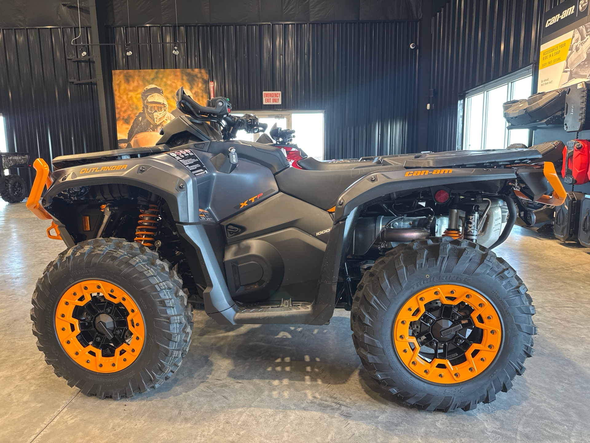 2025 Can-Am Outlander XT-P 1000R - View 8
